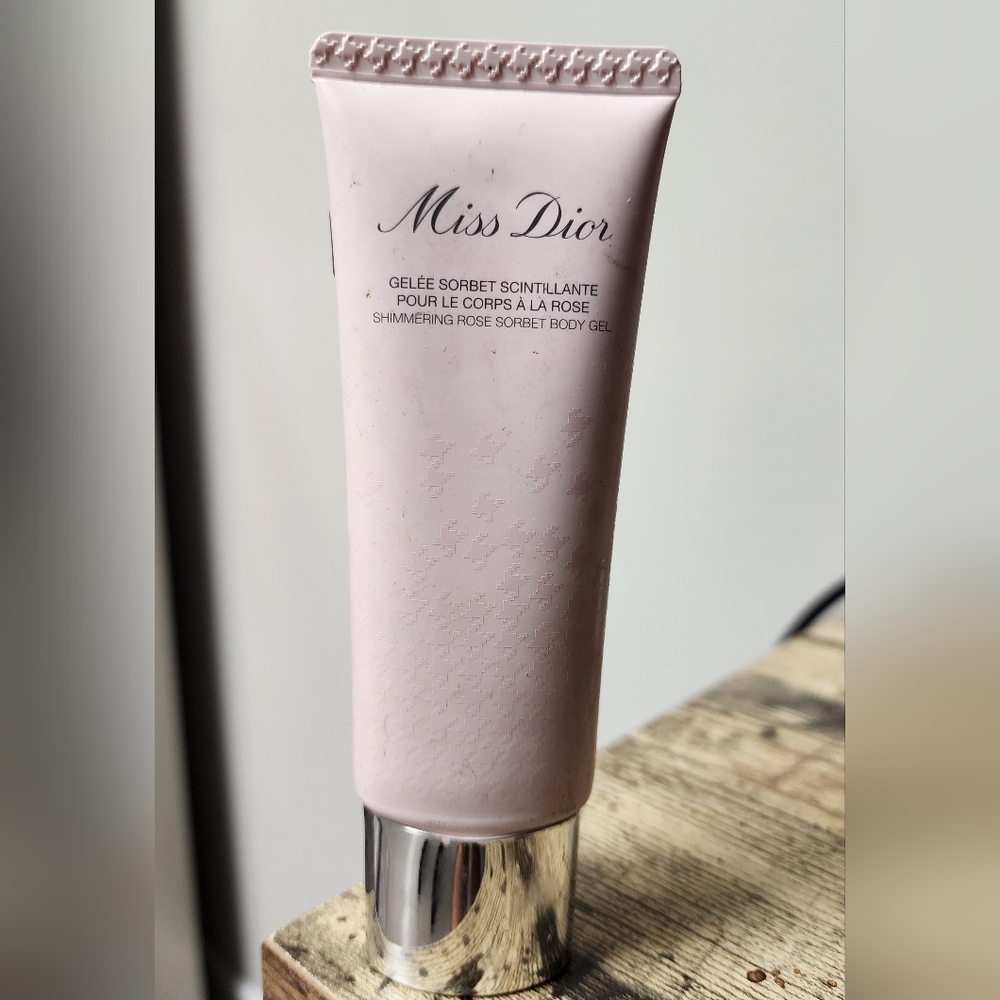 Dior Miss Dior Shimmering Rose Sorbet Body Gel 75 Ml New - Picture 3 of 4